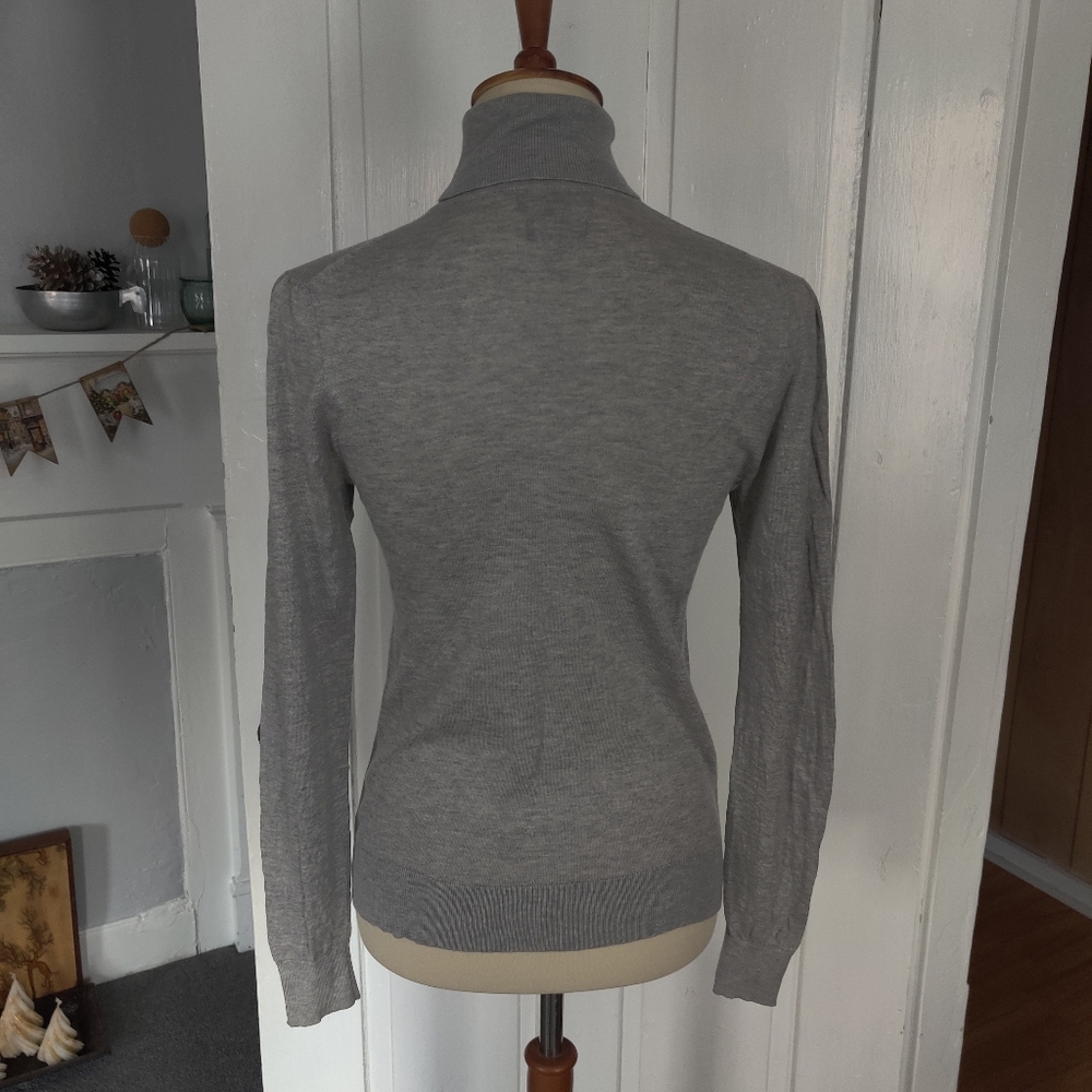 Massimo Dutti Gray Wool/Cashmere Blend Sweater. Size M - Picture 2 of 4